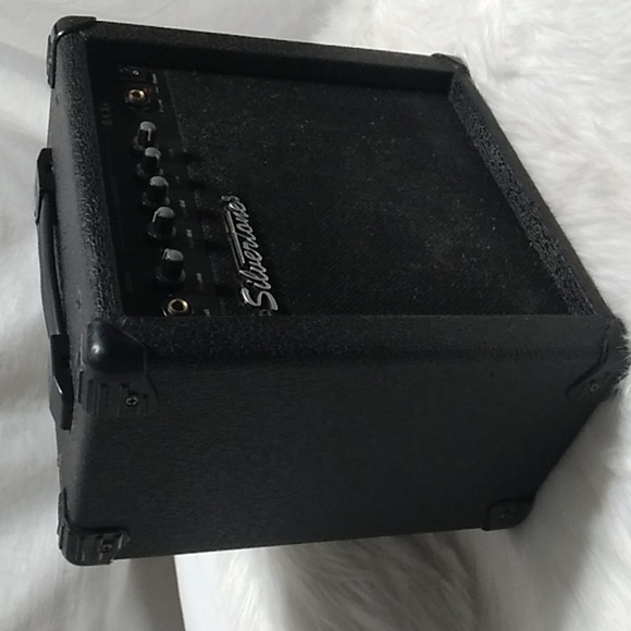 Silvertone Vintage Amplifier Great Condition - Picture 4 of 11